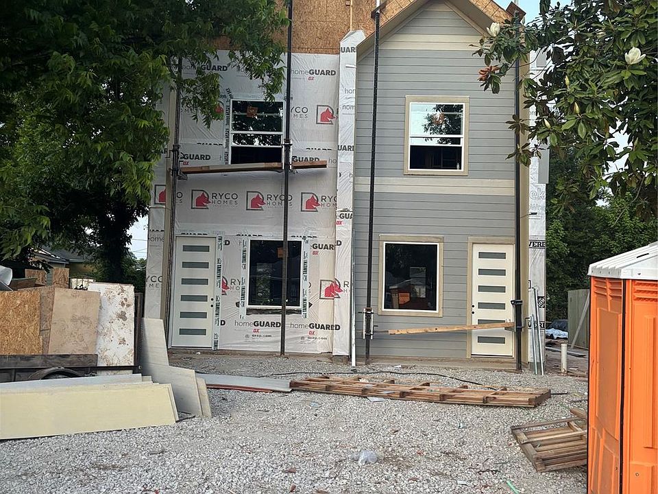 2nd image of 7938 Pointer St