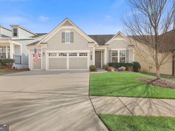 215 Spruce Pine Cir, Peachtree City, GA 30269