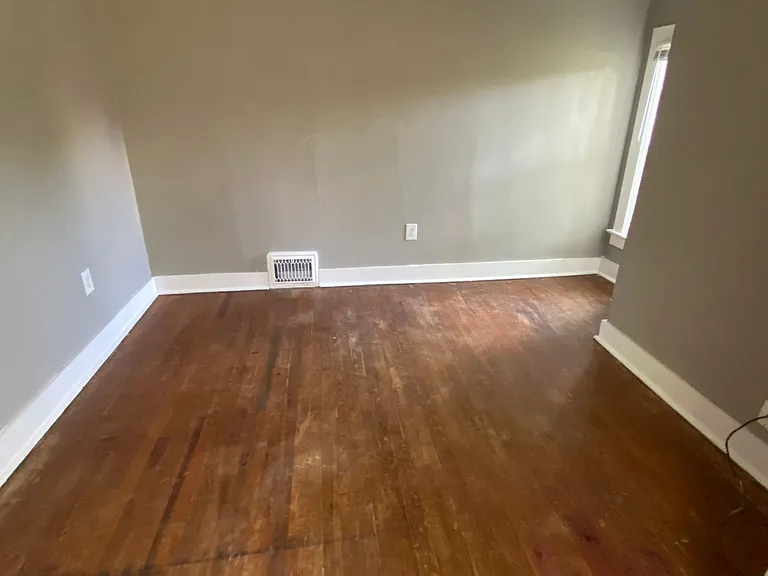 808 S Sprigg St — Photo 7