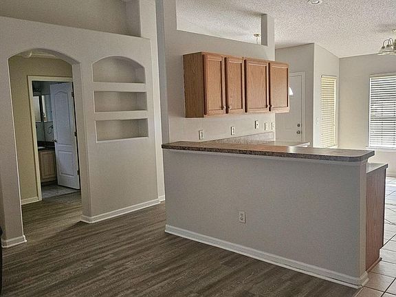 3rd image of 9827 Nelson Fork Dr