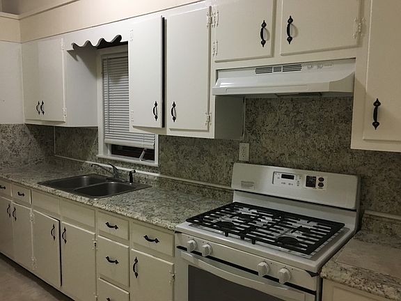 New gas stove and hood