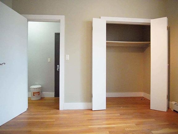 4th image of 541 Kingston Ave #1