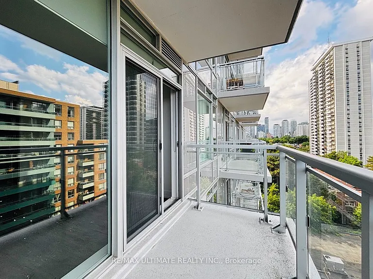 68 Merton St #803 — Photo 21