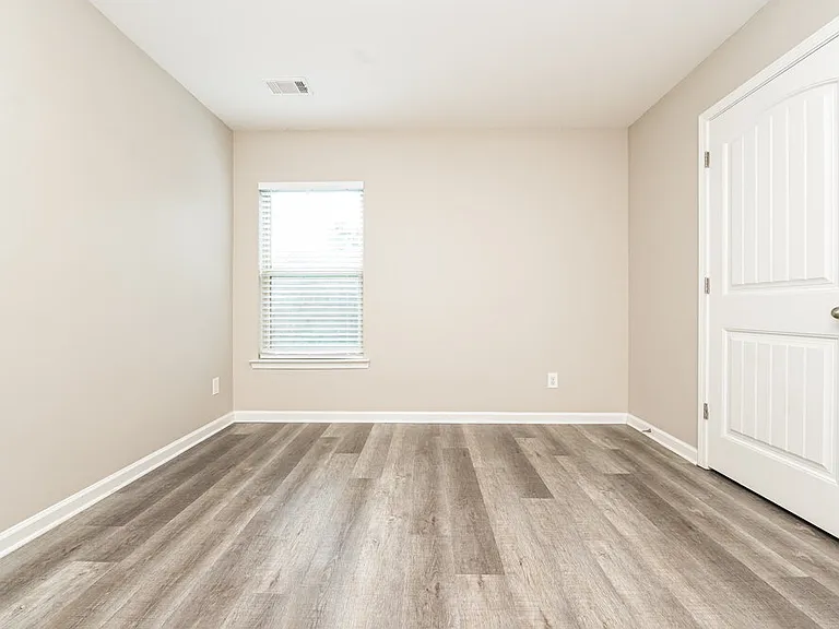 4325 Comfort Trl — Photo 14