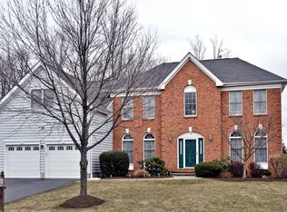 58 Sentinel Dr, Basking Ridge, NJ 07920