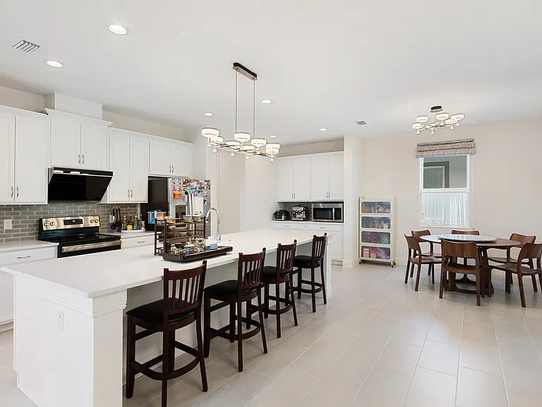 2680 Nottel Dr — Photo 3