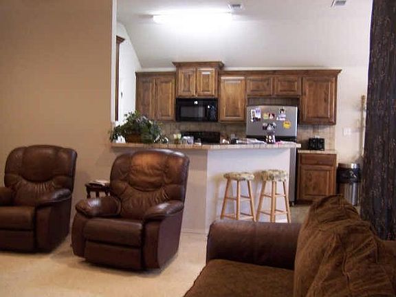 5th image of 4022 Country Meadows Cir