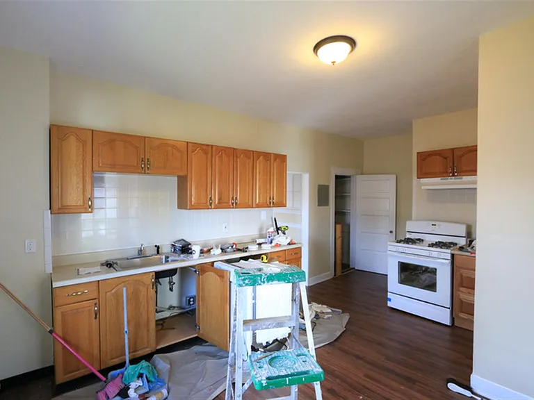 57 Bishop Allen Dr #2F — Photo 2