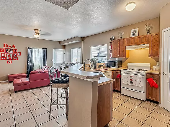 5912 Cielo Del Rey Pl #B — Photo 4