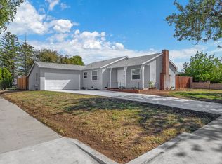 4827 Dundee Rd, Riverside, CA 92503