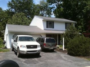 5 Homestead Dr, Denver, PA 17517