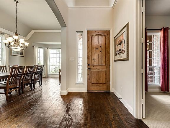 5th image of 514 Leeward Dr