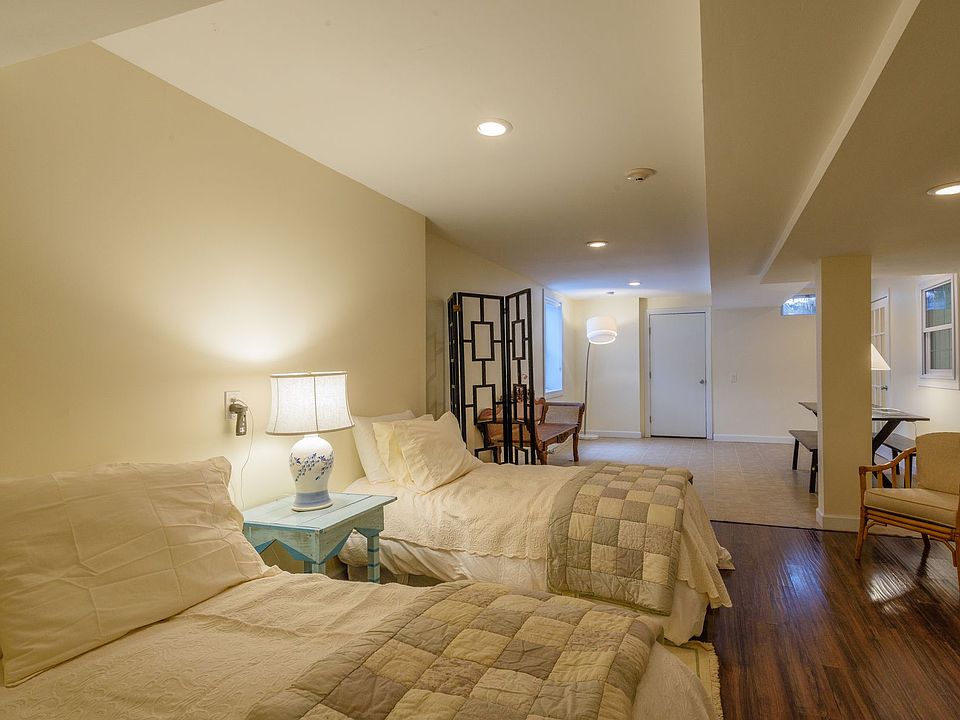 1st image of 38 Hedges Ln