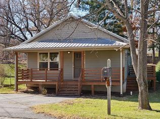 20 Bedford Ln, Asheville, NC 28803