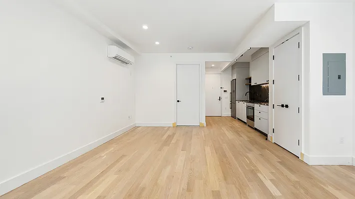 Rented by Nooklyn NYC LLC | media 56