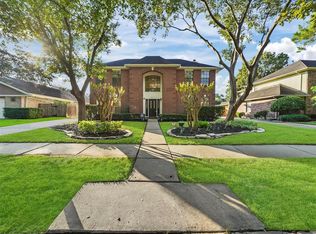 3315 Sturbridge Ln, Sugar Land, TX 77479