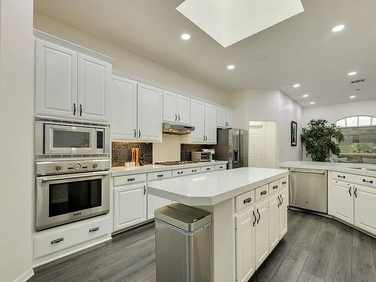 8908 Pepper Rock Dr — Photo 8