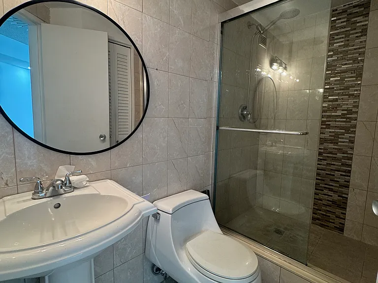 999 Brickell Bay Dr #1805 — Photo 31