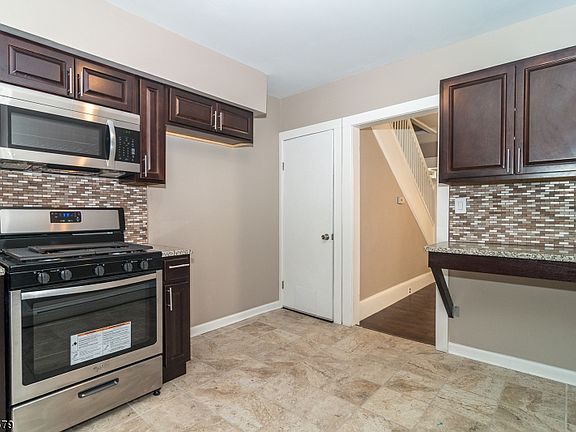 5th image of 269 Shafer Ave