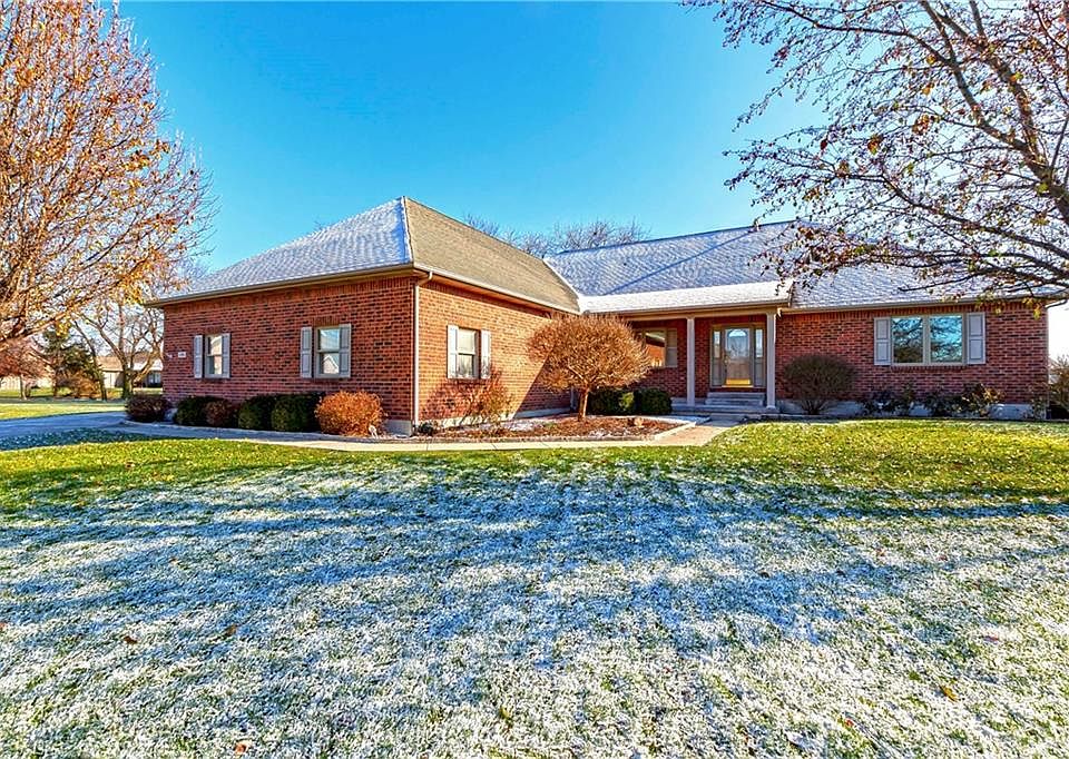 1st image of 109 Peggys Path Ct