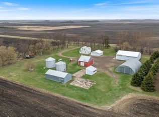 2070 40th Ave NE, Maynard, MN 56260