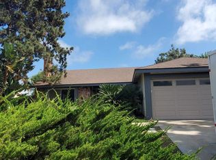 245 Hickoryhill Dr, Encinitas, CA 92024