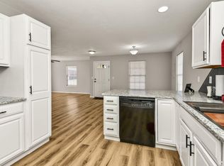 1850 N Robberson Avenue, Springfield, MO 65803