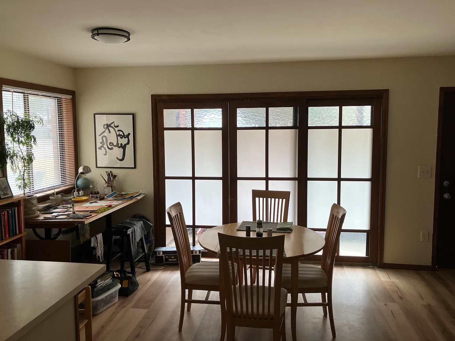 2 bed, 1040 sqft, $2,400 — Photo 3