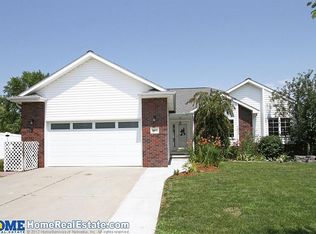 5440 W Brixton Dr, Lincoln, NE 68521