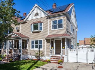 29 Floyd St, Staten Island, NY 10310