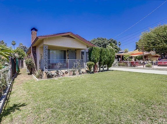 3rd image of 3525 Lifur Ave