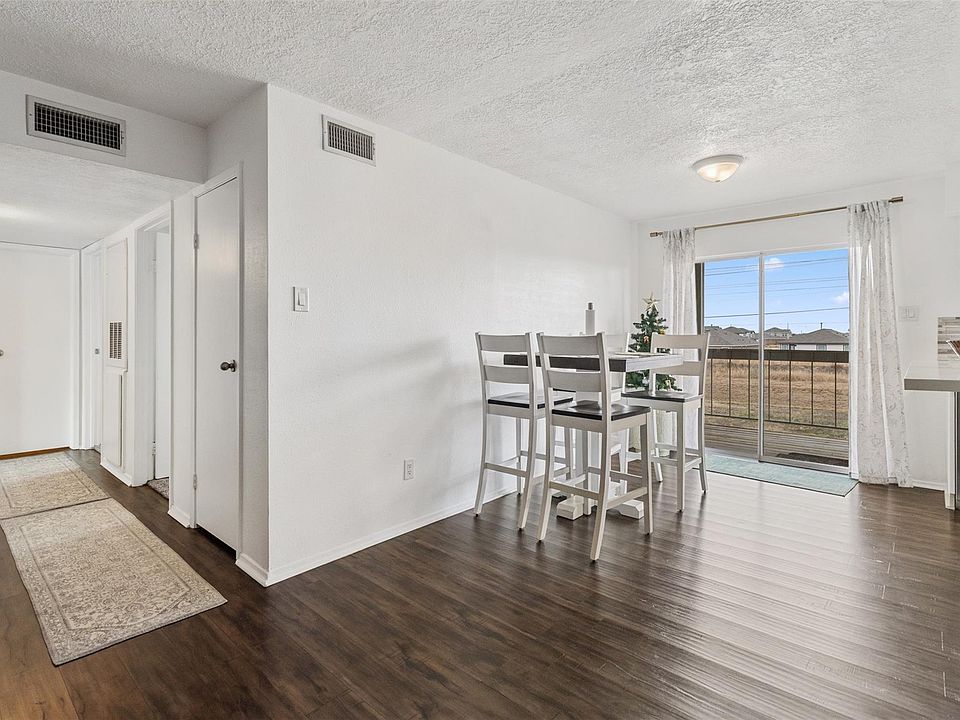 1st image of 7600 Emmett F Lowry Expy APT 1102