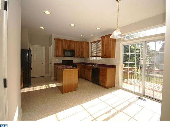 5th image of 348 Matthew Flocco Dr