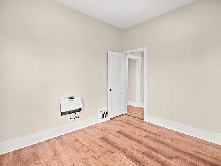 17 Raymond Ave #2 — Photo 10