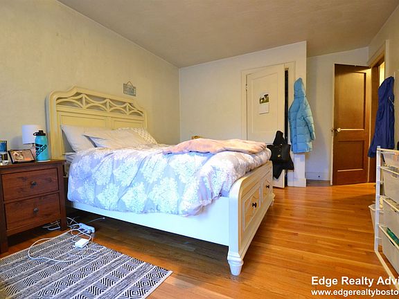 21 Wiltshire Rd. #1 Boston - Brighton Unit Photo 6 (1)