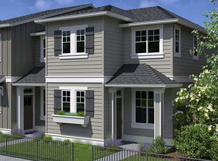 4644 SW 37th St, Redmond, OR 97756