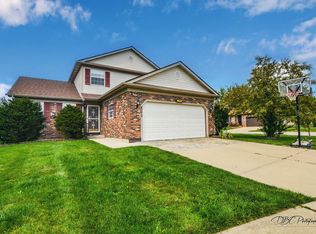 4770 Sunflower Ln, Hoffman Estates, IL 60192