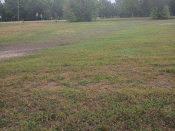 3rd image of 15971 SW Faircloth Rd