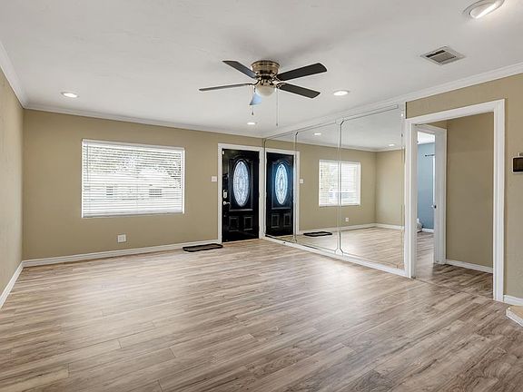 5th image of 1705 Edwards St