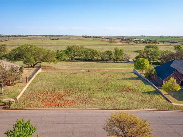 Easy St Lot 11, Elk City, OK 73644
