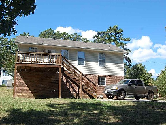 4th image of 3904 Gibson Dr NE