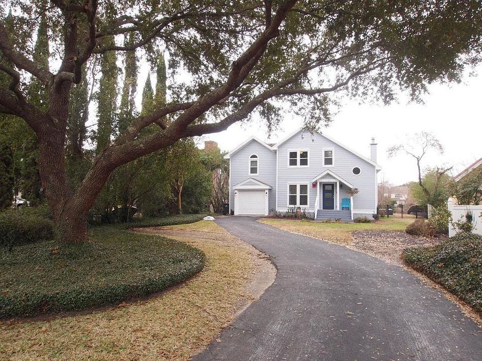 1st image of 735 Lake Frances Dr