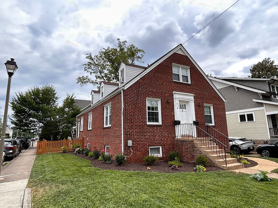 1st image of 819 N Daniel St #2