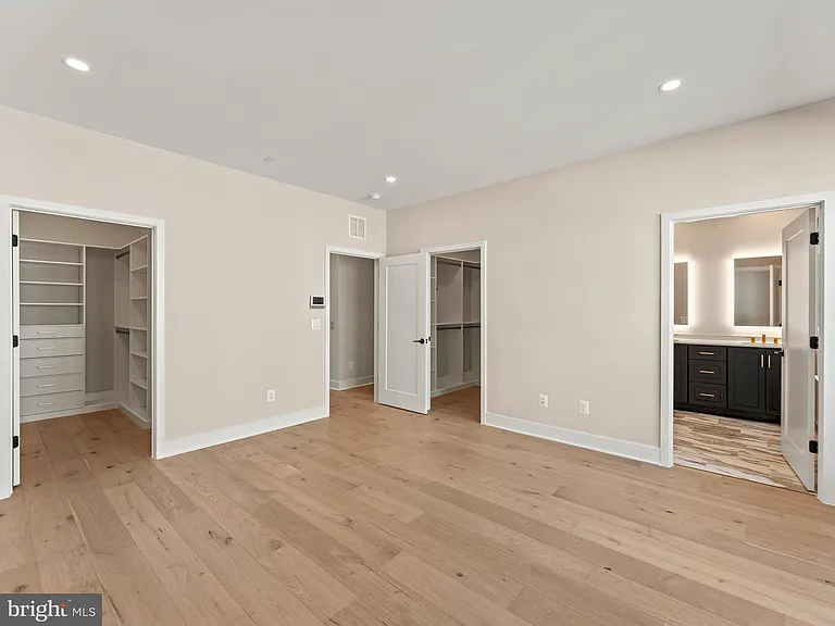 2015 Tysons Ridgeline Rd — Photo 18