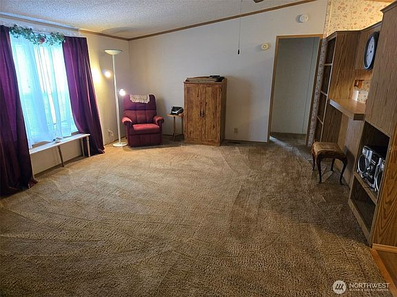 4th image of 212 Old Owen Road #59