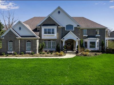 18 Rockdove Ln, Orchard Park, NY, 14127