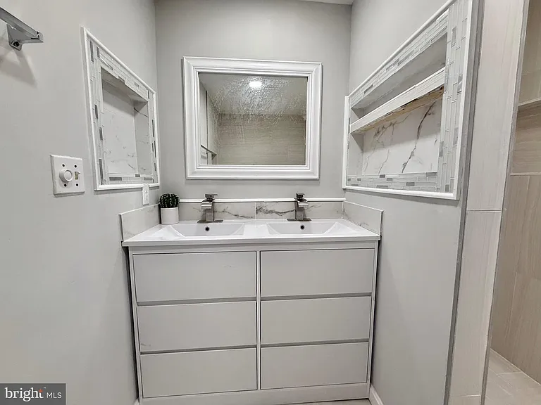 14713 Flints Grove Pl — Photo 39