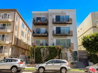 1540 Amherst Ave APT 101, Los Angeles, CA 90025