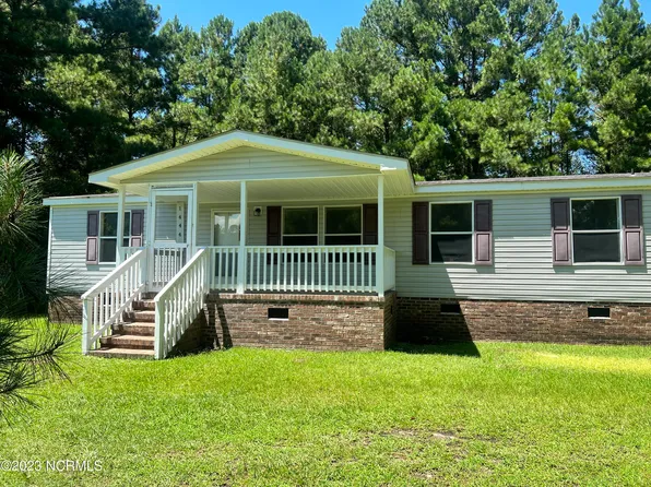 1444 Loop Road, Bolton, NC 28423
