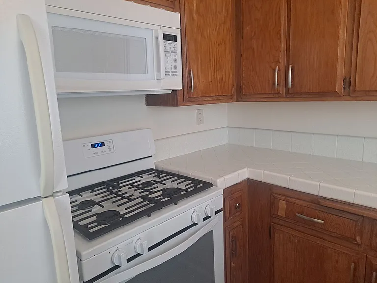3943-3955 Arizona St — Photo 2